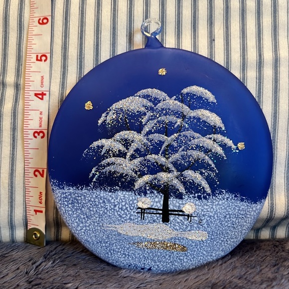 4 Hand Blown & Painted Large Glass Christmas Ornaments - Picture 5 of 16